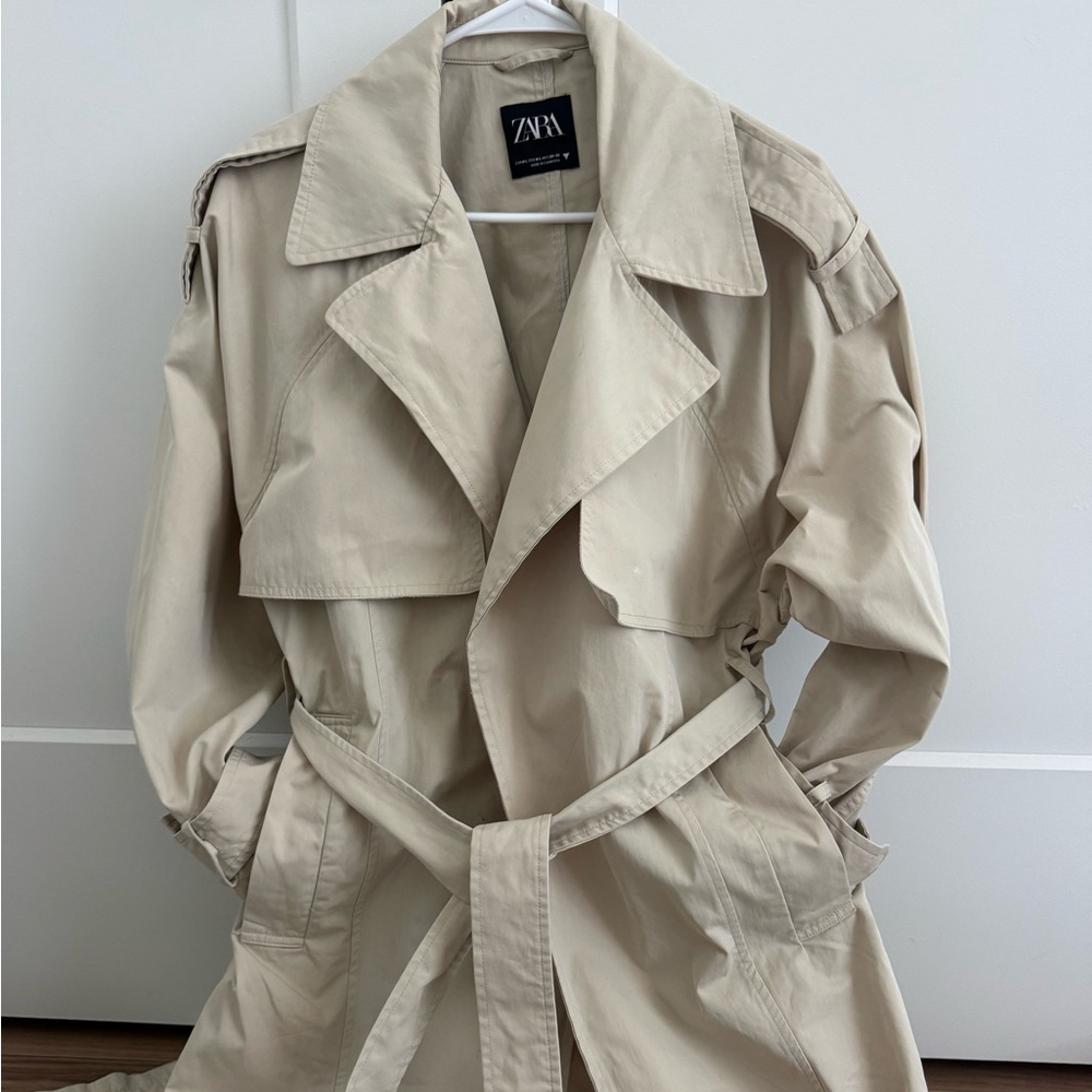 Zara Women's Beige Trench Coat